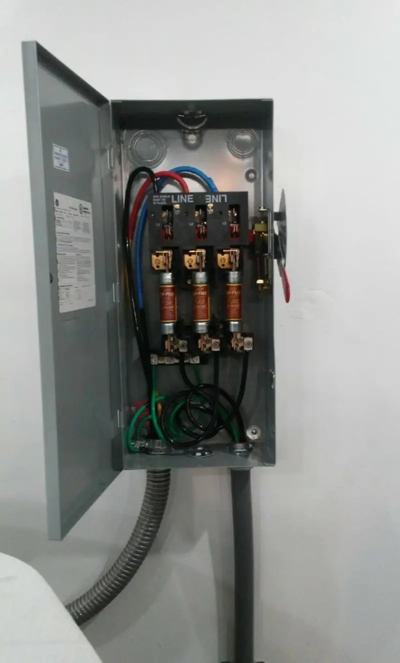 Three-phase disconnect switch installed for Electrical Wiring & Rewiring in Saylorville